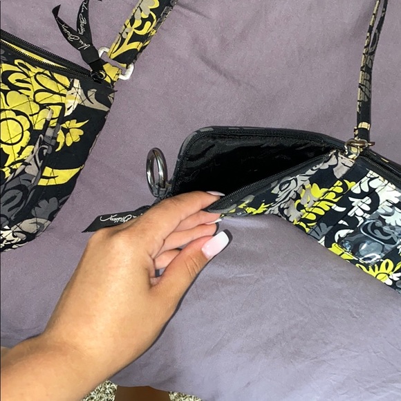 Purse - Picture 5 of 7